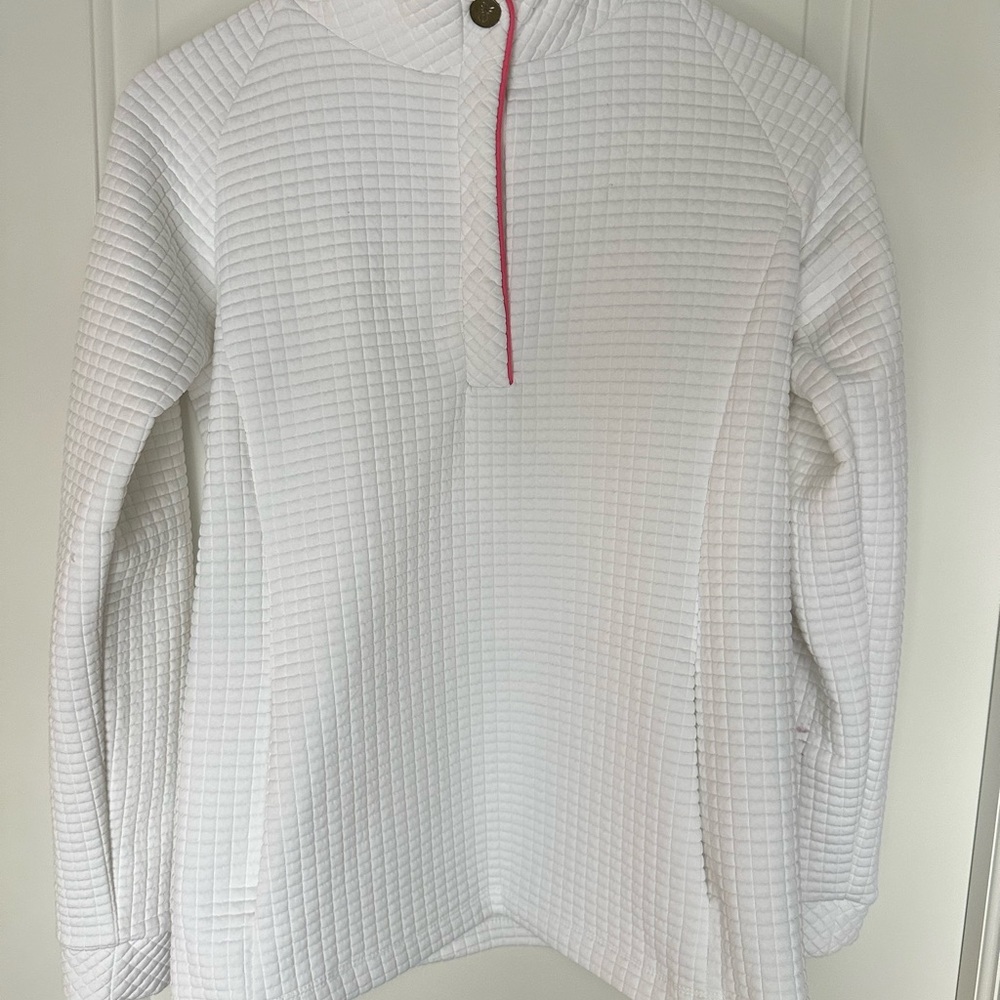 Dudley Stephens White Waffle Pullover. Includes Dudley Stephen’s tote 🍍 - Picture 7 of 15